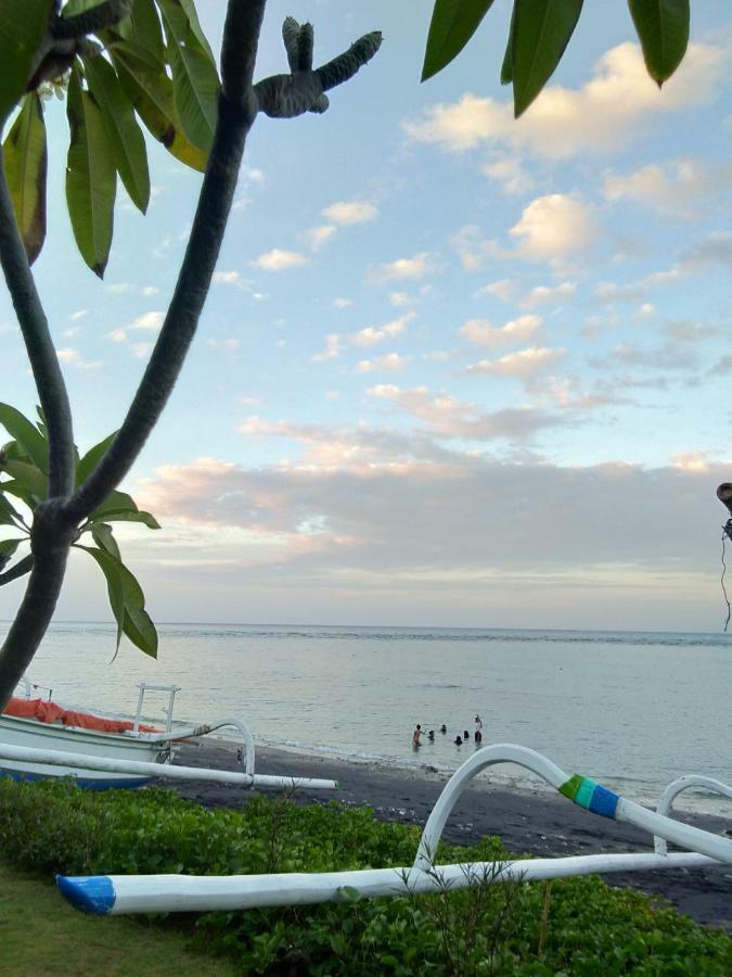 Stairway To Heaven Bungalows And Restaurant Amed  Luaran gambar
