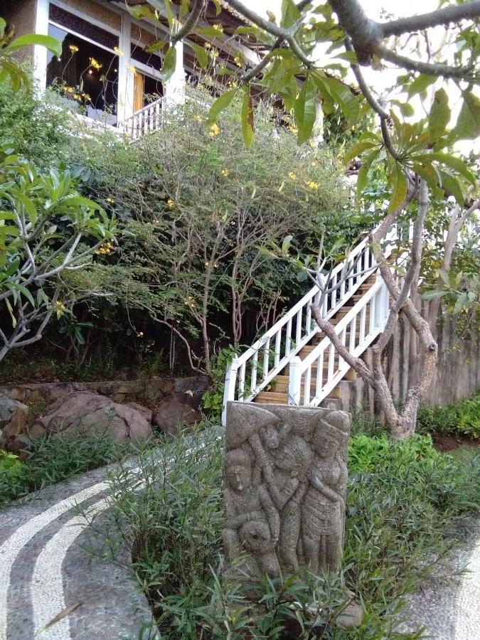 Stairway To Heaven Bungalows And Restaurant Amed  Bilik gambar