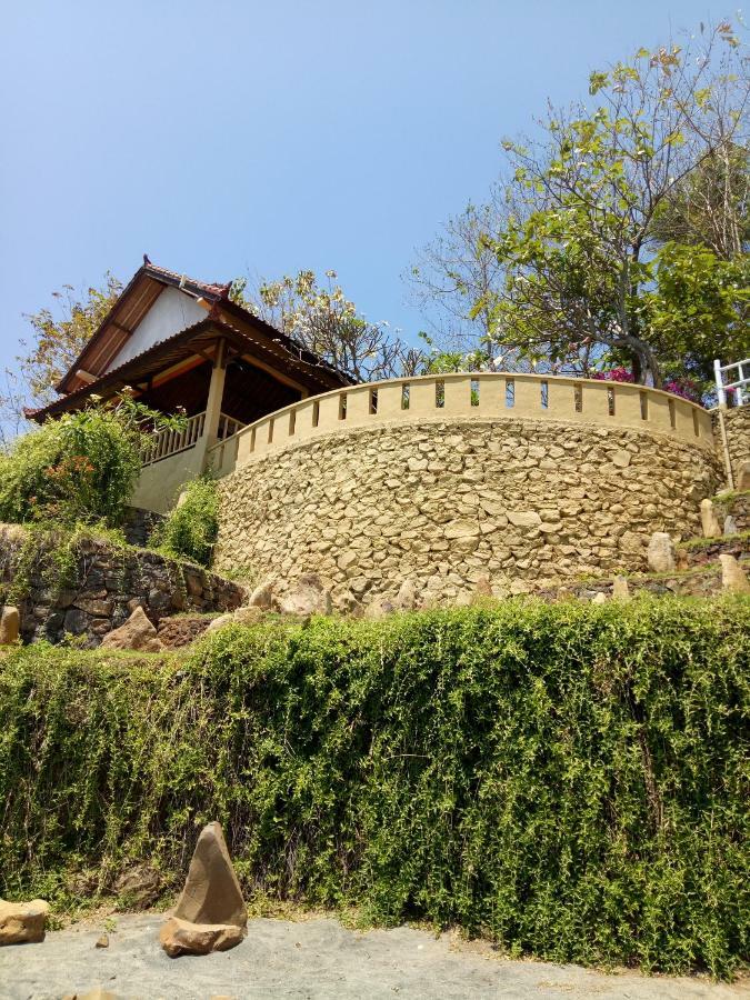 Stairway To Heaven Bungalows And Restaurant Amed  Luaran gambar